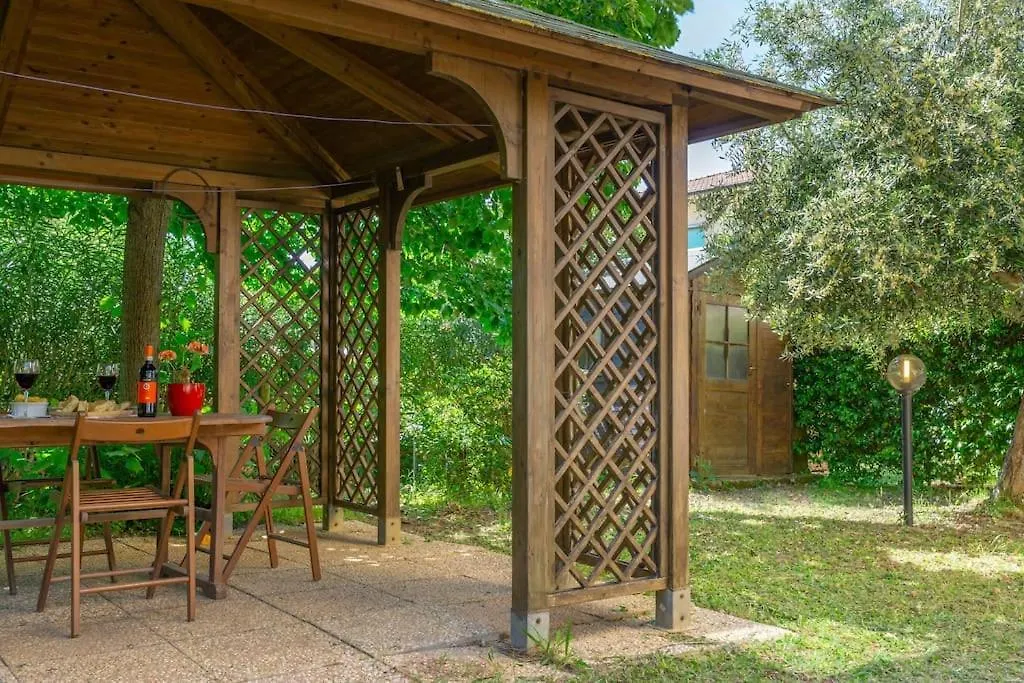 Casa Gelso - Garden, Free Wi-Fi, Ac, 3 Bedroom Vada Apartment