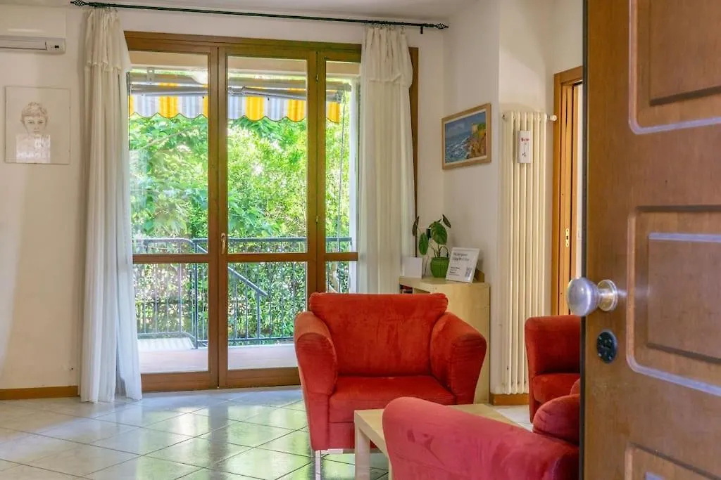 Casa Gelso - Garden, Free Wi-Fi, Ac, 3 Bedroom Vada Apartment